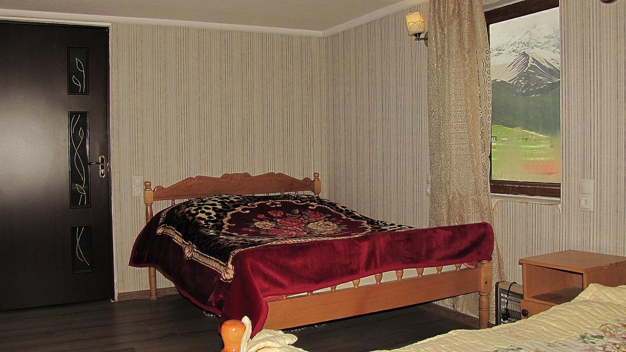 Ushguli Panorama Guest House Exterior photo
