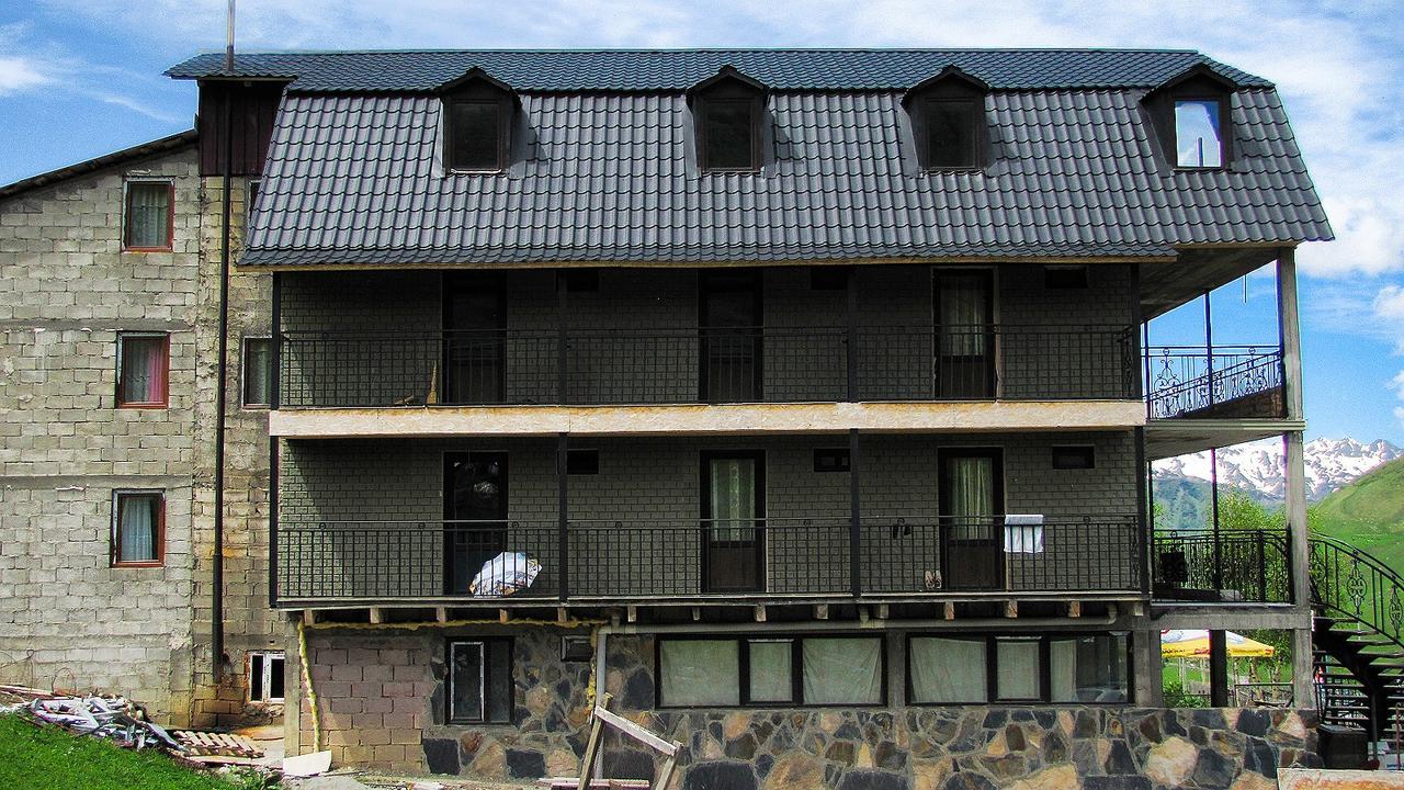 Ushguli Panorama Guest House Exterior photo