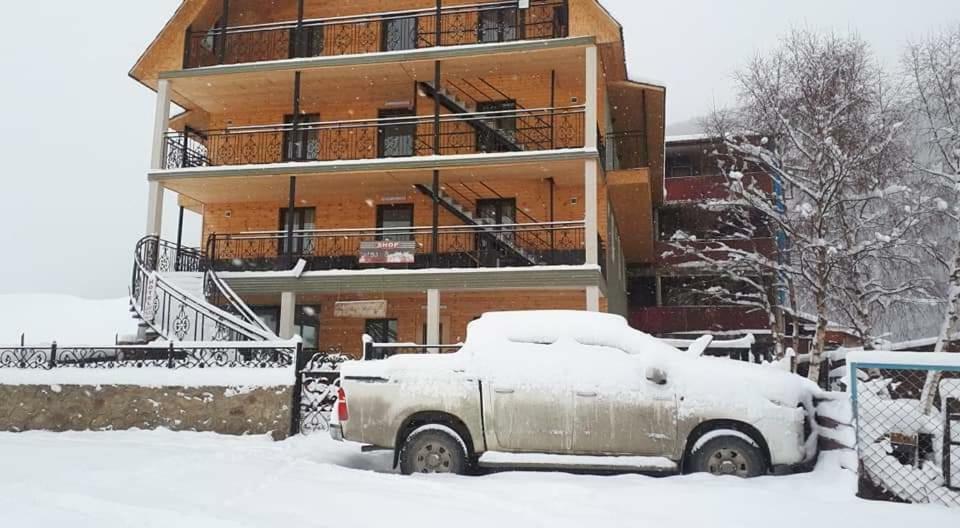Ushguli Panorama Guest House Exterior photo